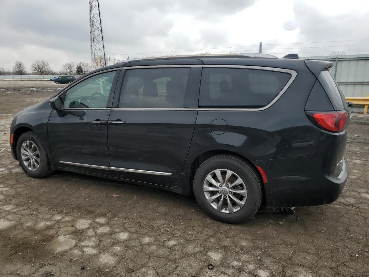 Chrysler Pacifica TOURING L 3.6L * КЛИП НА ДВИГАТЕЛ* * ЛИЗИНГ*  - изображение 3