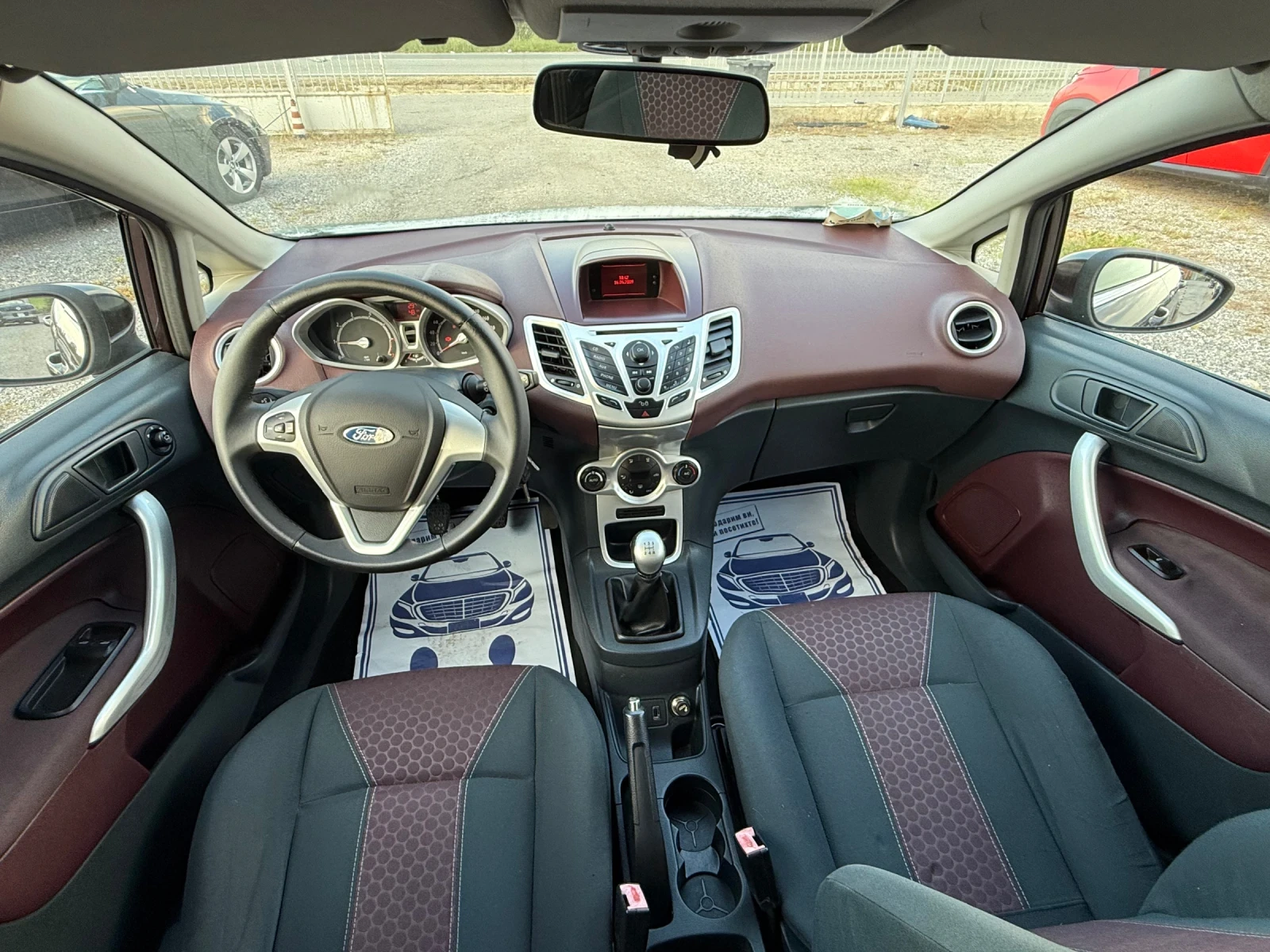 Ford Fiesta 1.25 - изображение 6