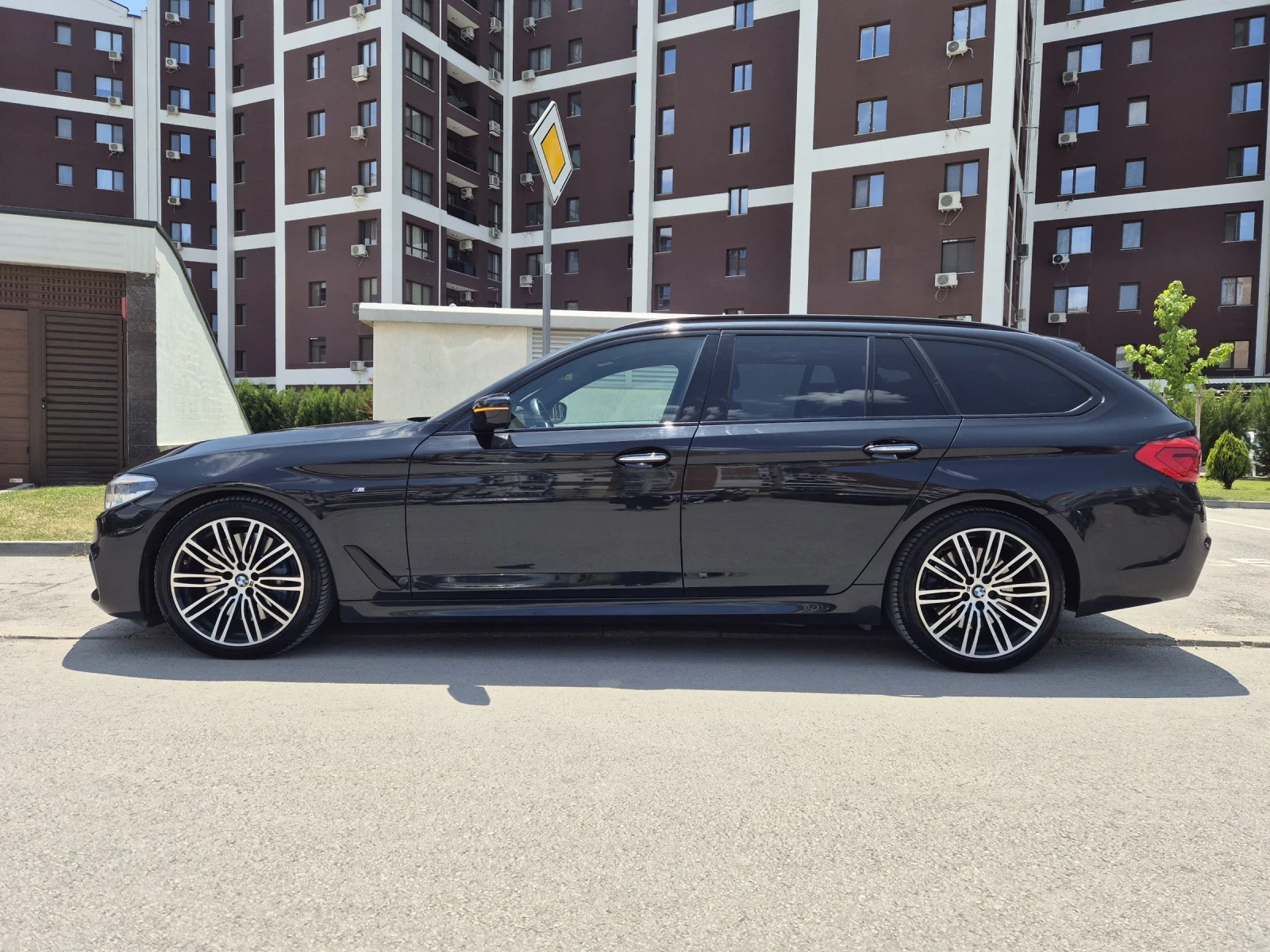 BMW 540 B58 - XDRIVE - MPAKET - HUD - HARMAN - CAMERA - изображение 3