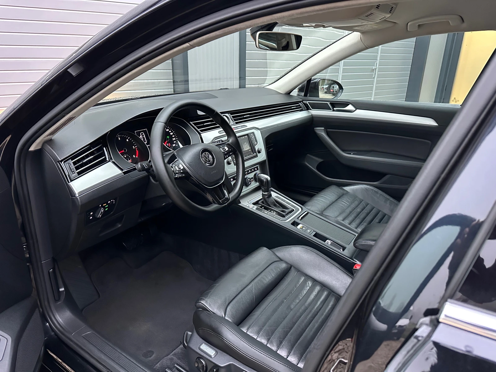 VW Passat 2.0TDI     | Mobile.bg   9