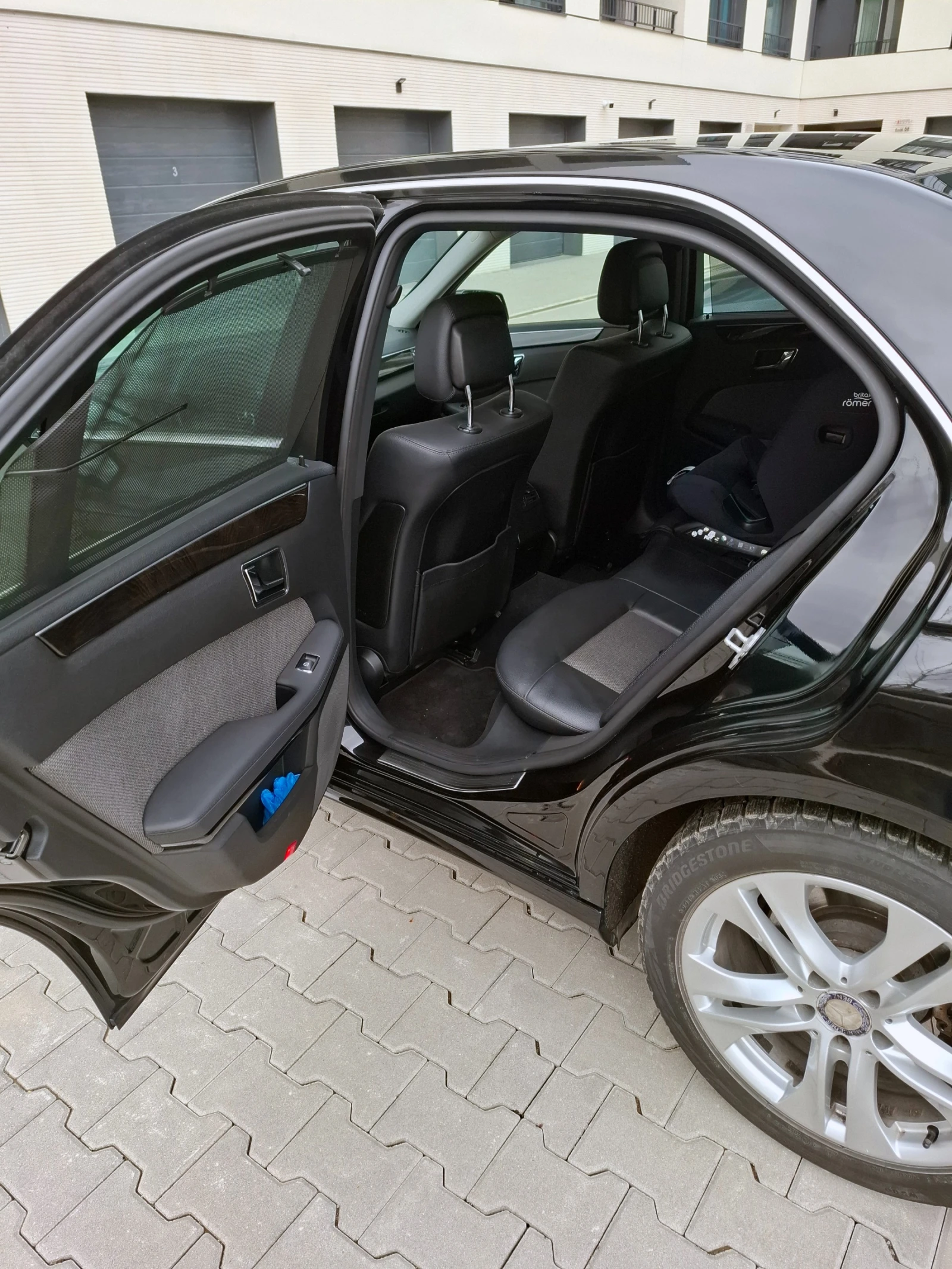 Mercedes-Benz E 220  - изображение 10