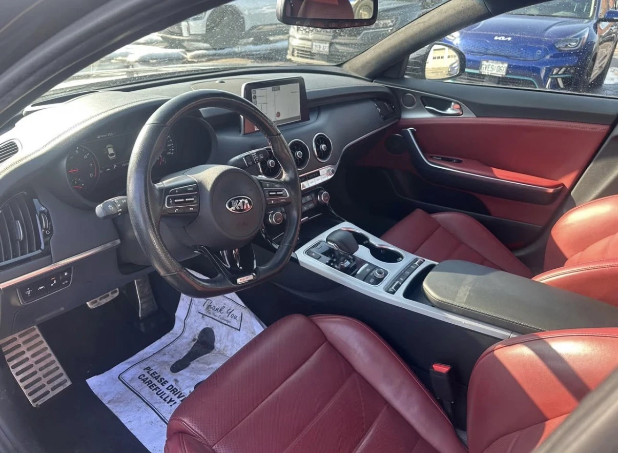 Kia Stinger GT Limited AWD * Червена Кожа * Без Инциденти * , снимка 5 - Автомобили и джипове - 53830213