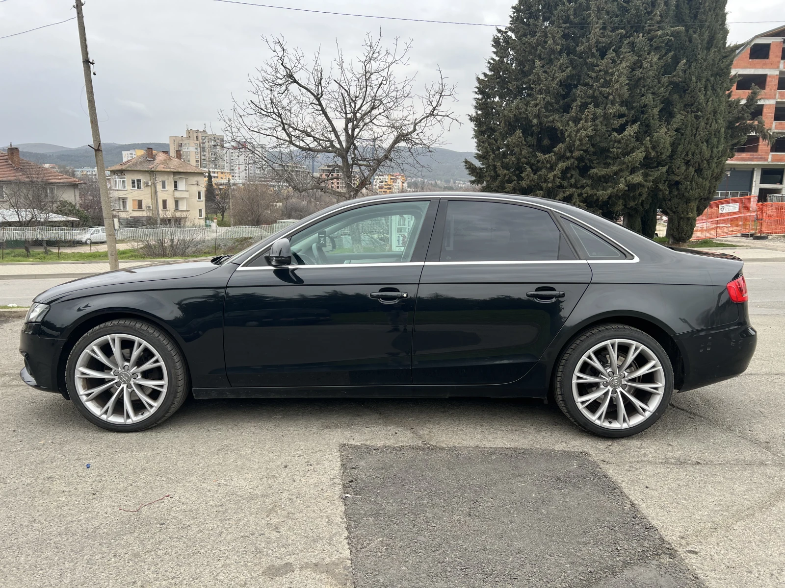 Audi A4 2.0 TDI, снимка 6 - Автомобили и джипове - 53904527