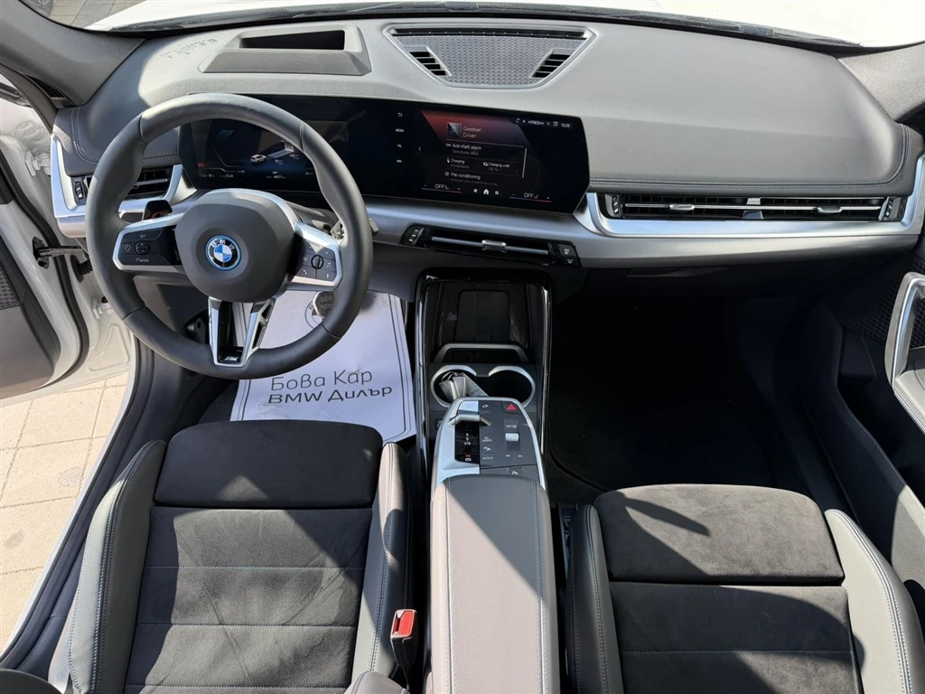BMW iX1 xDrive30, снимка 7 - Автомобили и джипове - 53976710