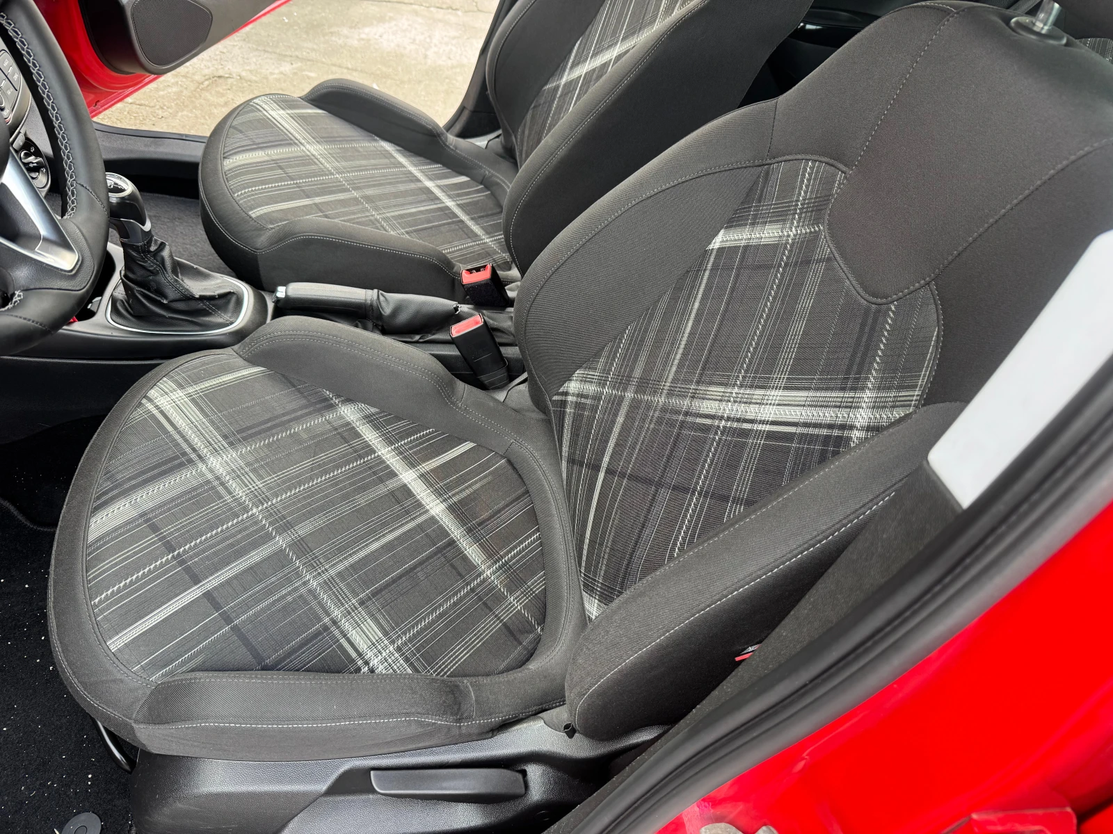 Opel Corsa 1.3 diesel, снимка 8 - Автомобили и джипове - 54118073