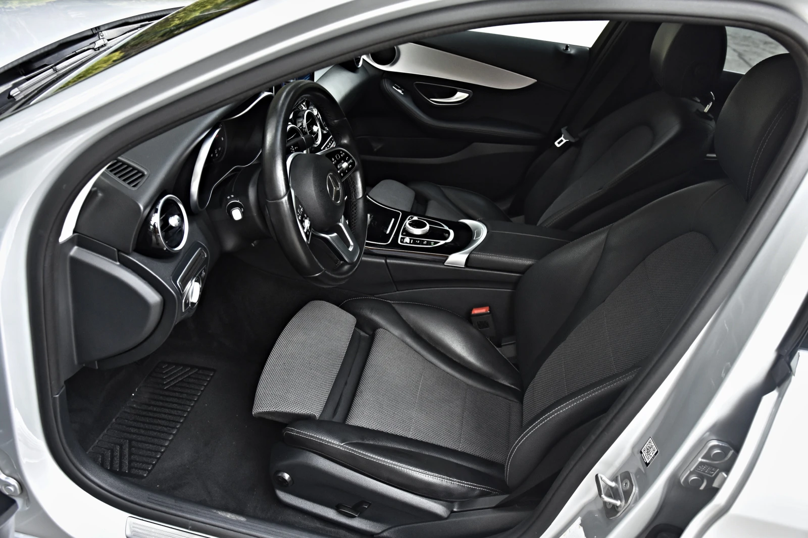 Mercedes-Benz C 220 C 220 9G-tronik/Multibim LED/ CAMERA/194cv, снимка 9 - Автомобили и джипове - 54160184