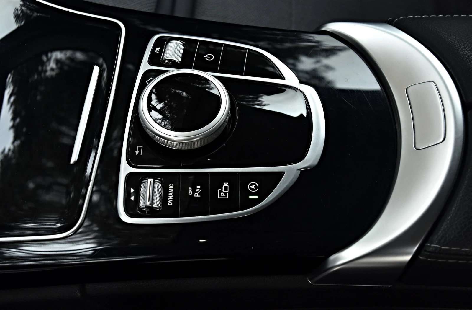 Mercedes-Benz C 220 C 220 9G-tronik/Multibim LED/ CAMERA/194cv, снимка 8 - Автомобили и джипове - 54160184