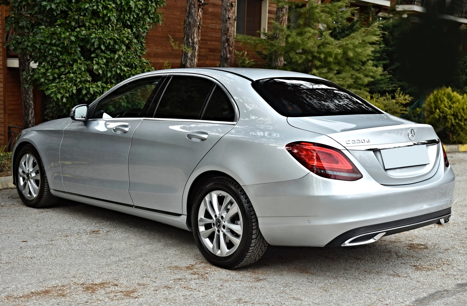 Mercedes-Benz C 220 C 220 9G-tronik/Multibim LED/ CAMERA/194cv, снимка 6 - Автомобили и джипове - 54160184