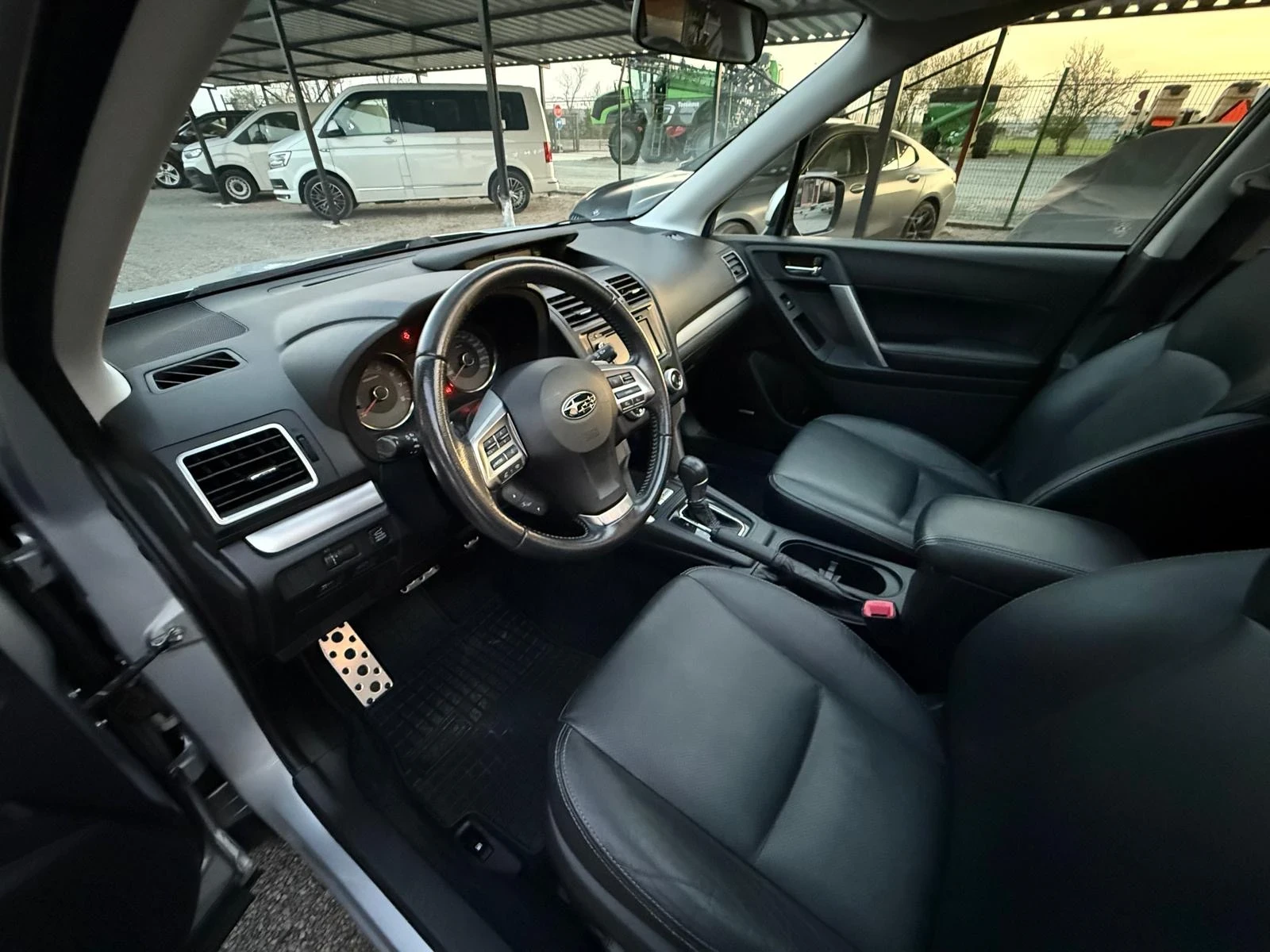 Subaru Forester 2.0 XT AUT. NAVI , снимка 7 - Автомобили и джипове - 54196508