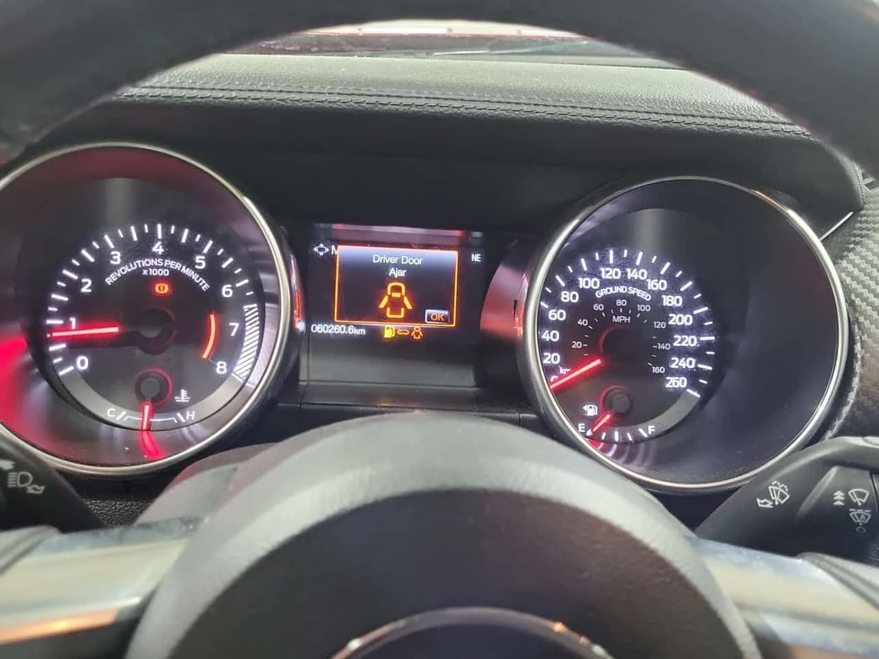 Ford Mustang * EcoBoost * CARFAX * БЕЗ ПЪРВОНАЧАЛНА ВНОСКА, снимка 8 - Автомобили и джипове - 54366544