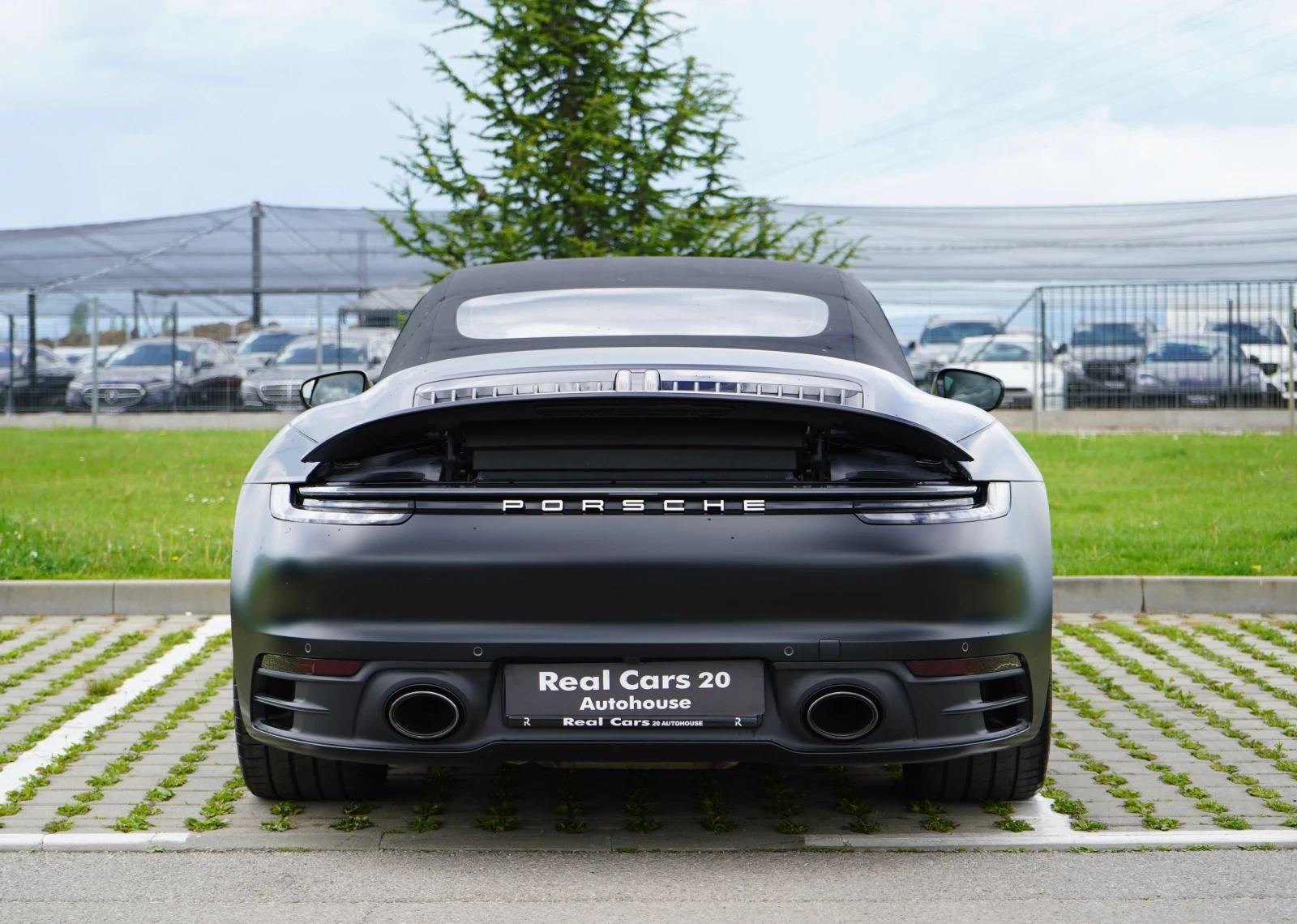 Porsche 911 CARRERA* CABRIO* SPORT CHRONO* BOSE* CAMERA* , снимка 5 - Автомобили и джипове - 54523352