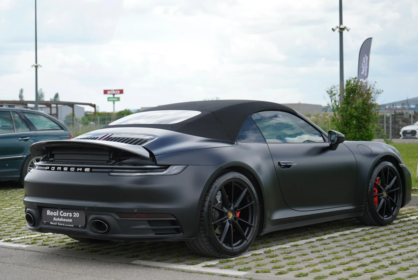 Porsche 911 CARRERA* CABRIO* SPORT CHRONO* BOSE* CAMERA* , снимка 4 - Автомобили и джипове - 54523352