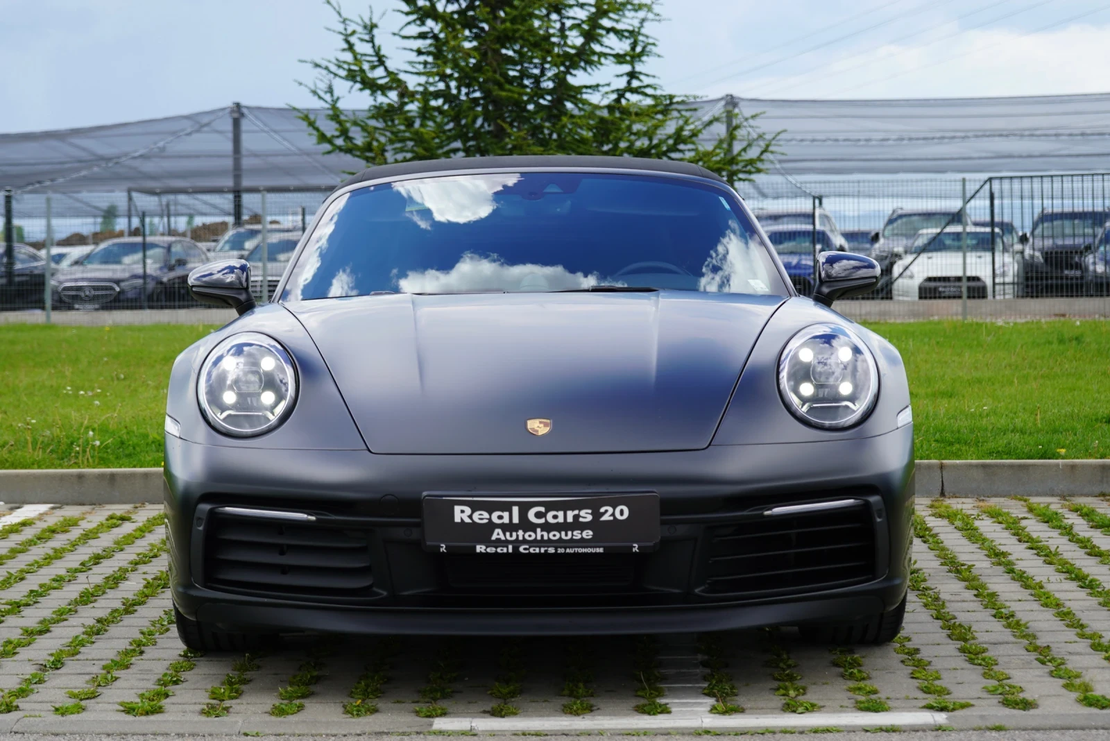 Porsche 911 CARRERA* CABRIO* SPORT CHRONO* BOSE* CAMERA* , снимка 2 - Автомобили и джипове - 54523352