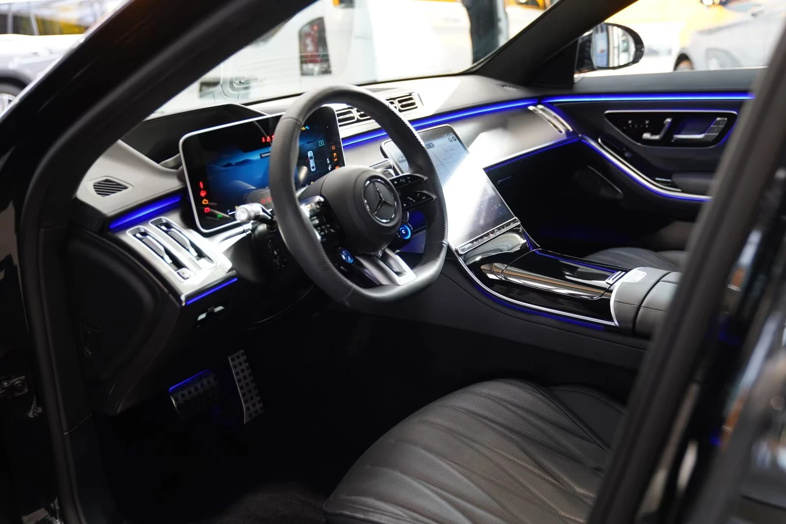 Mercedes-Benz S 63 AMG E Performance / 360 / BURMESTER/ HEAD UP /, снимка 7 - Автомобили и джипове - 54749690