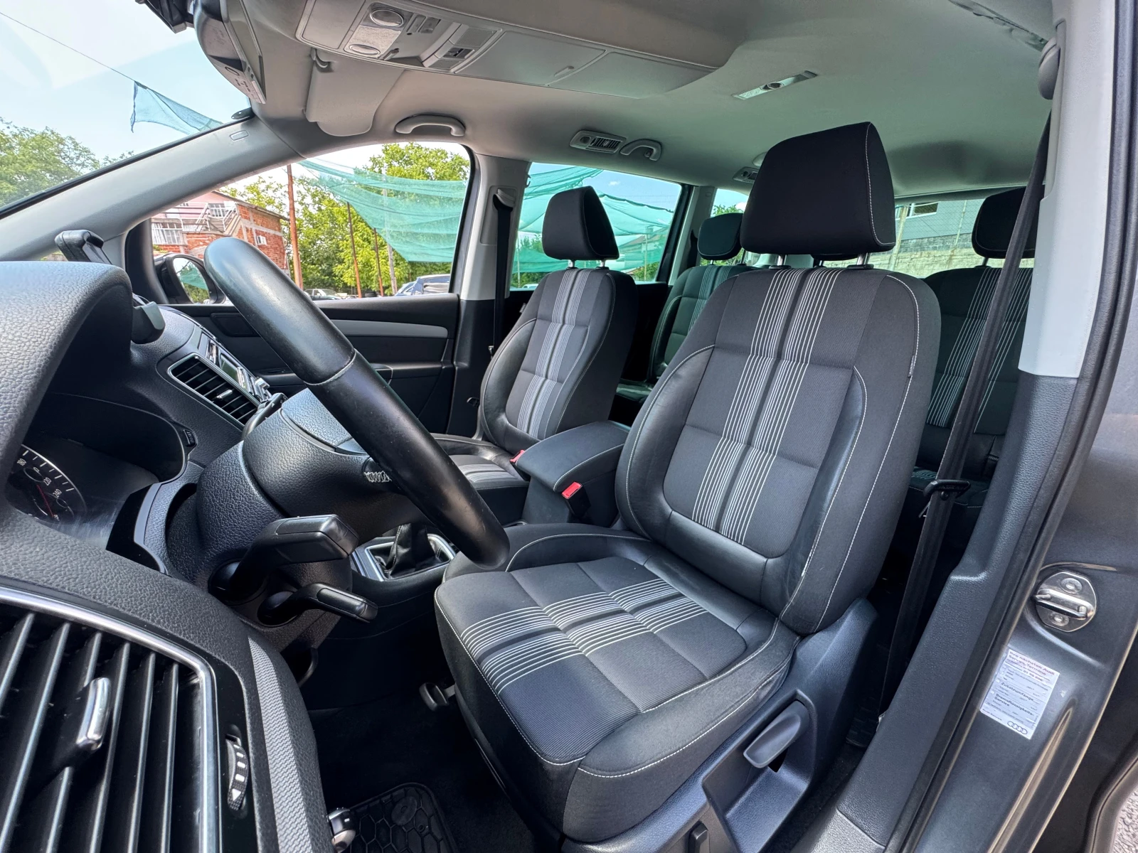 VW Sharan 2.0TDI-MATCH, снимка 9 - Автомобили и джипове - 55302881