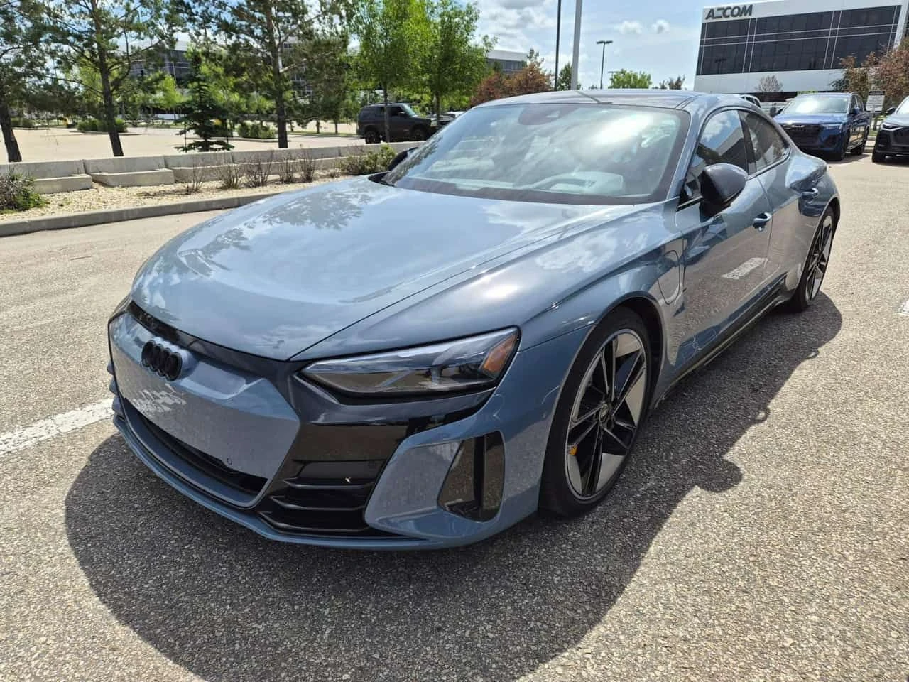 Audi E-Tron GT * quattro * АВТОКРЕДИТ БЕЗ ПЪРВОНАЧАЛНА ВНОСКА* 