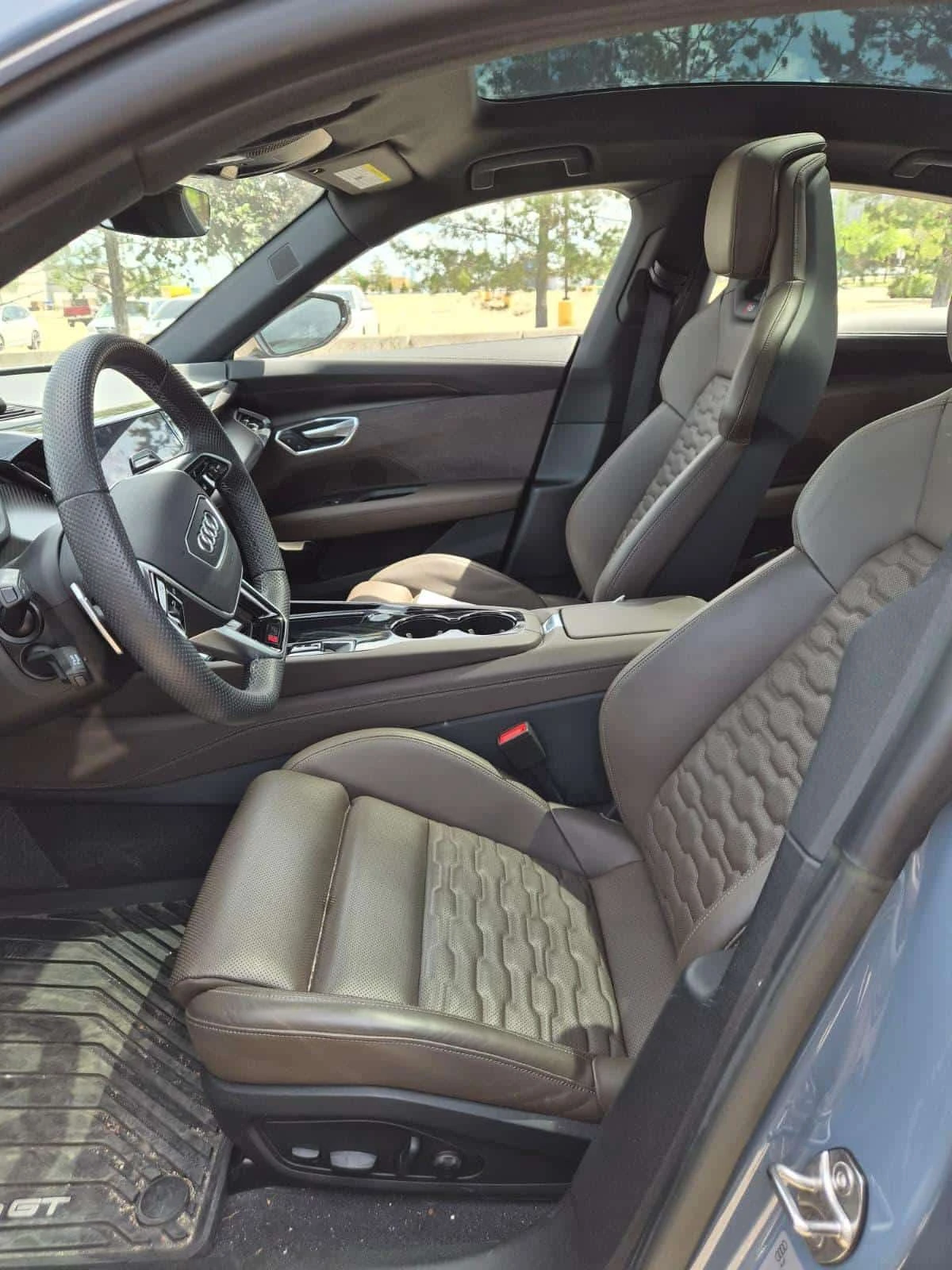 Audi E-Tron GT * quattro * ���������� ��� ������������ ������*  | Mobile.bg � ����������� 7