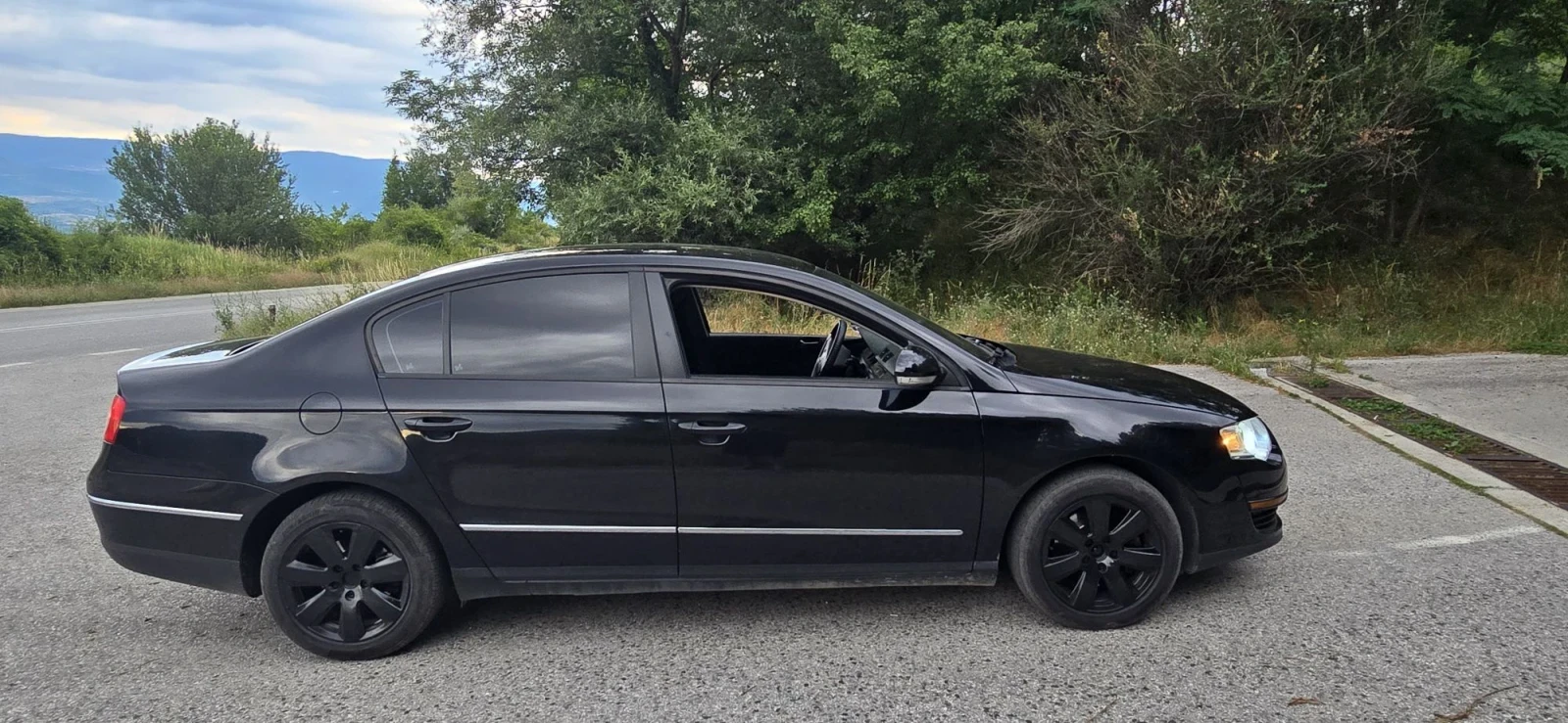 VW Passat, снимка 5 - Автомобили и джипове - 55801538