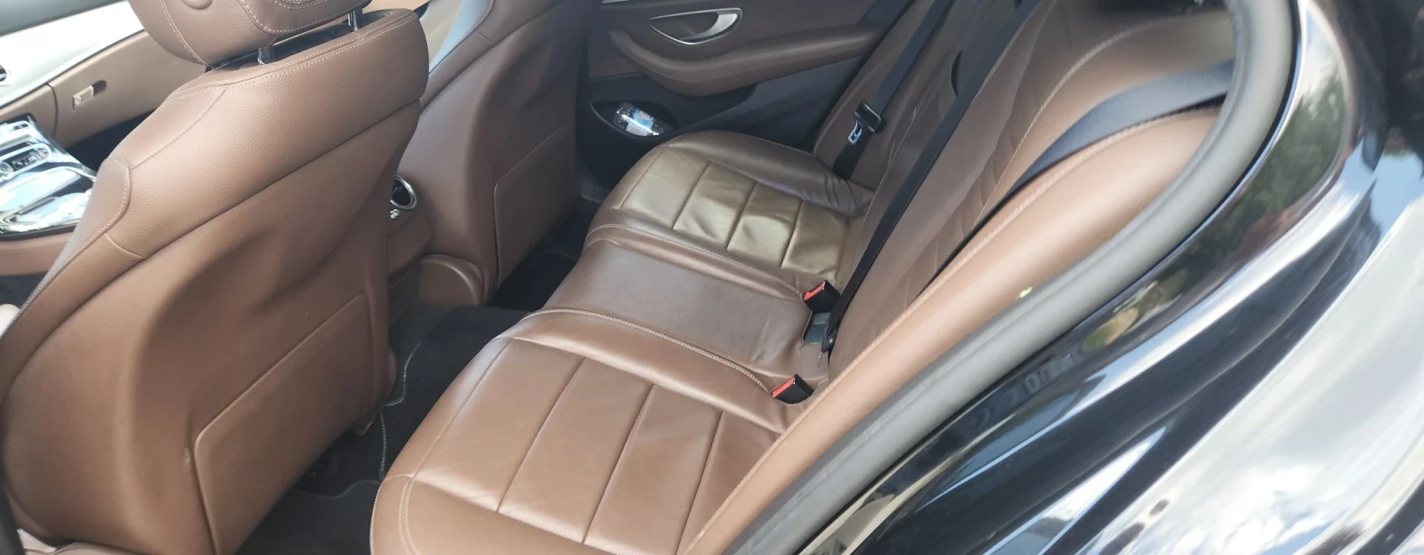Mercedes-Benz E 220 E 220 AMG , снимка 11 - Автомобили и джипове - 56201115