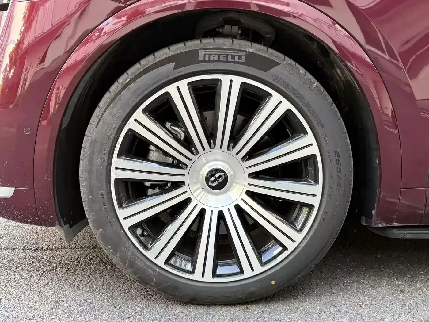AITO 7 Extended Range Pro+ 6-Seater AWD, снимка 4 - Автомобили и джипове - 56624438