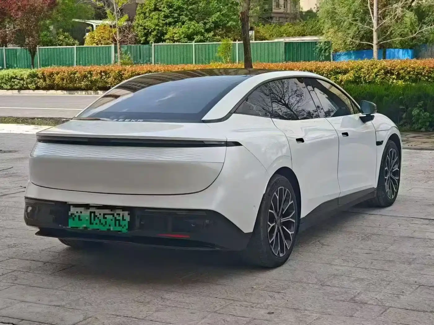 Zeekr 009 007* SMART EDITION* �����* �����* ������ ���� | Mobile.bg � ����������� 4