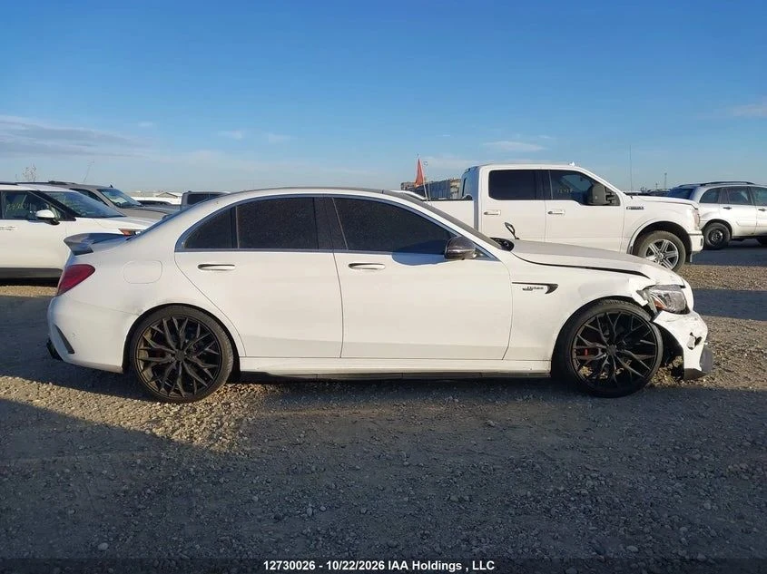 Mercedes-Benz C 300, снимка 9 - Автомобили и джипове - 56710480