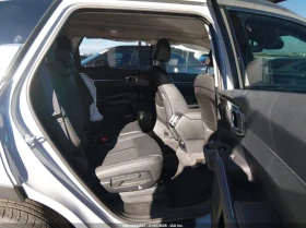 Kia Sorento 2.5l S, снимка 8