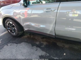 Kia Sorento 2.5l S, снимка 6