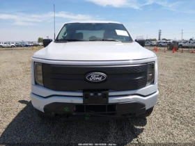 Ford F150 Lightning Flash 4WD, снимка 5