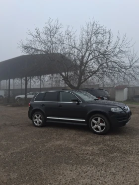 VW Touareg 3.0 TDI 220+ + R-LINE, снимка 2