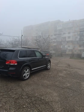 VW Touareg 3.0 TDI 220+ + R-LINE, снимка 3
