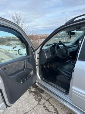 Mercedes-Benz ML 270 Като нова - 5300 € / 10365.90 лв. - 14336358 9