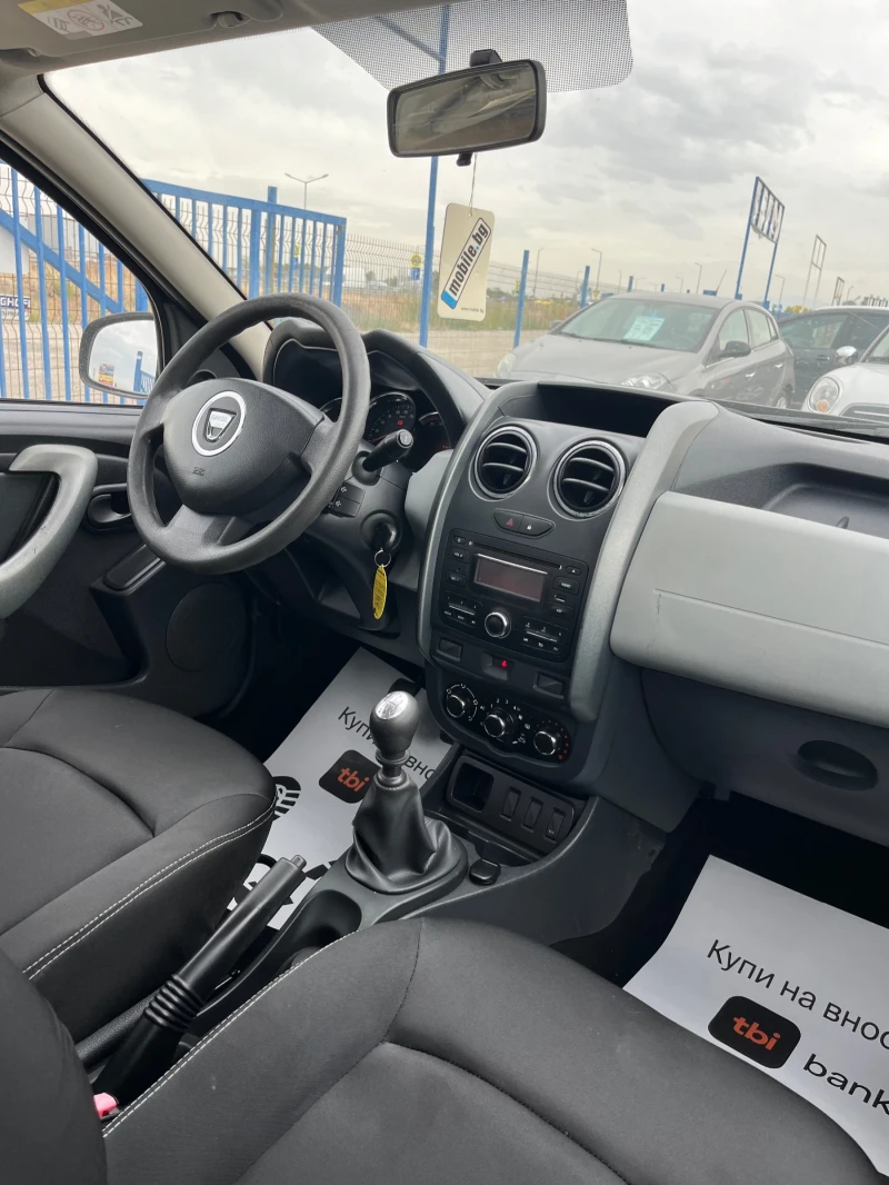 Dacia Duster 1.5 dci Ambiance, снимка 8 - Автомобили и джипове - 47470918