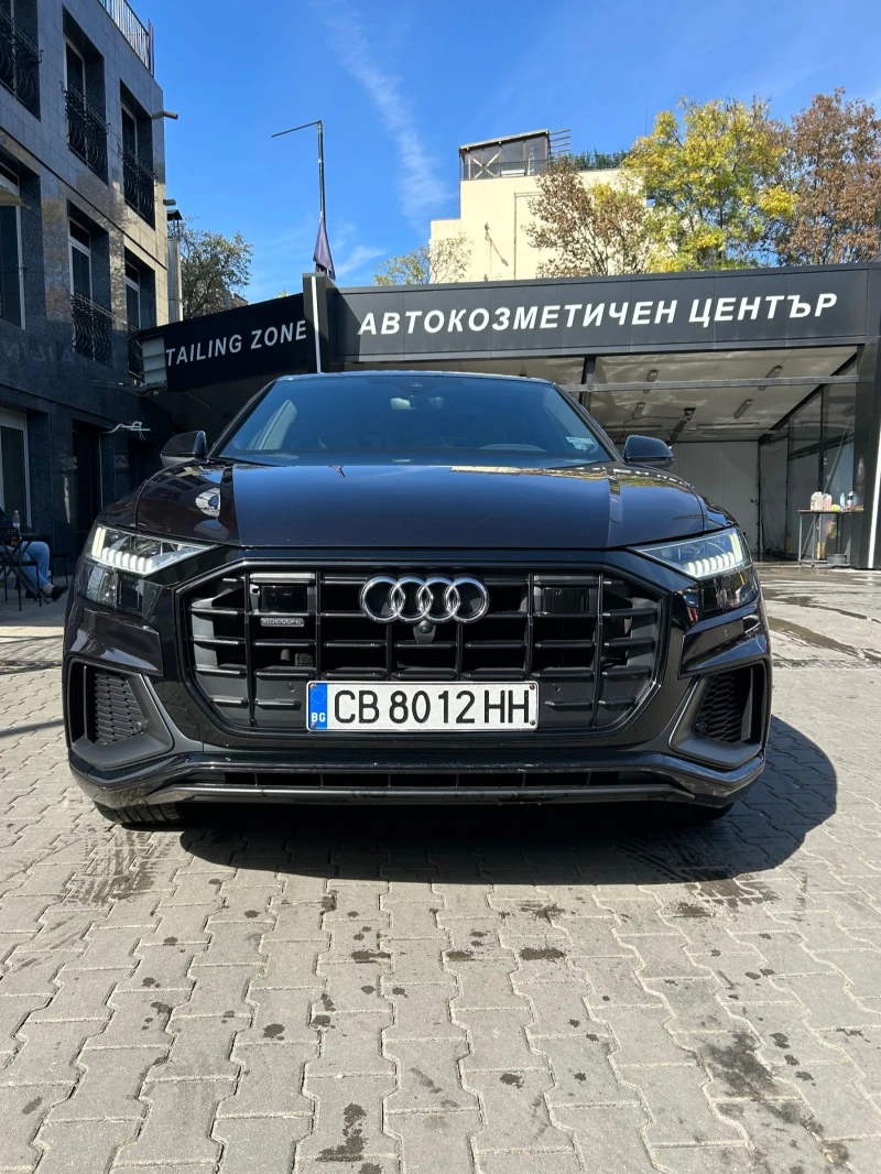 Audi Q8, снимка 1 - Автомобили и джипове - 47618047