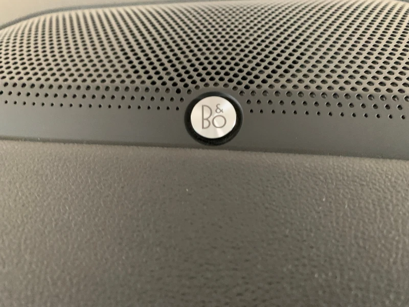 Ford Kuga 2.5 PHEV-ST line-X B&O, снимка 15 - Автомобили и джипове - 51045198