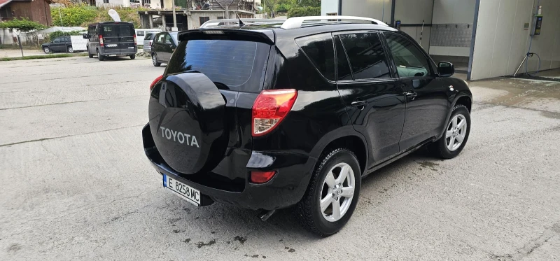 Toyota Rav4, снимка 6 - Автомобили и джипове - 52561022