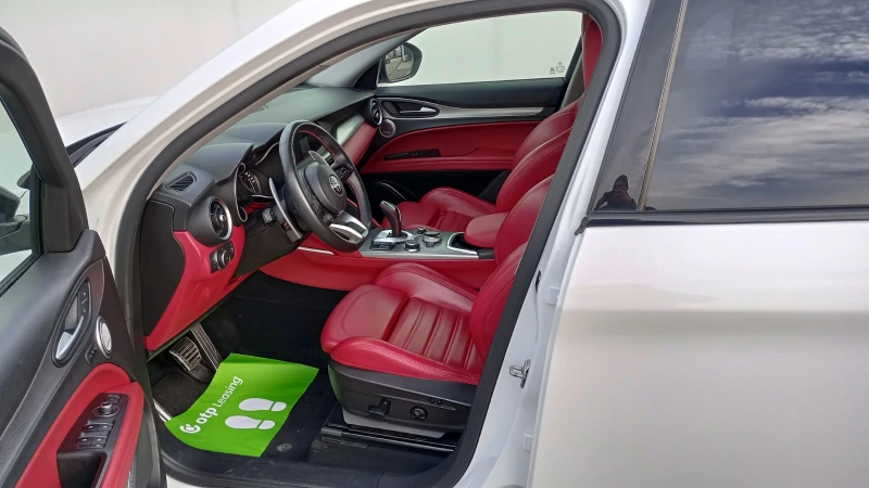 Alfa Romeo Stelvio  2.0 280 кс AWD Automatic B&O, снимка 5 - Автомобили и джипове - 52720657