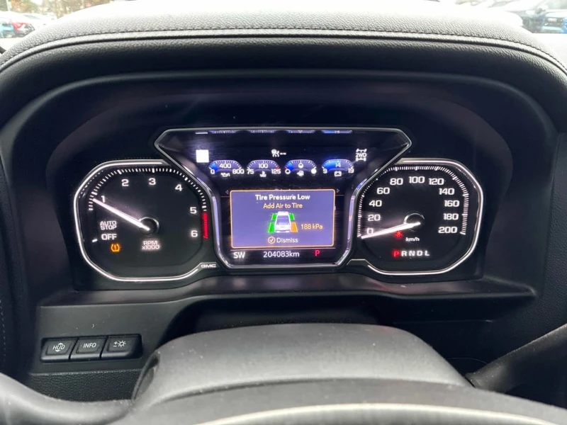 Gmc Sierra * Denali * CARFAX * БЕЗ ПЪРВОНАЧАЛНА ВНОСКА, снимка 8 - Автомобили и джипове - 52943564