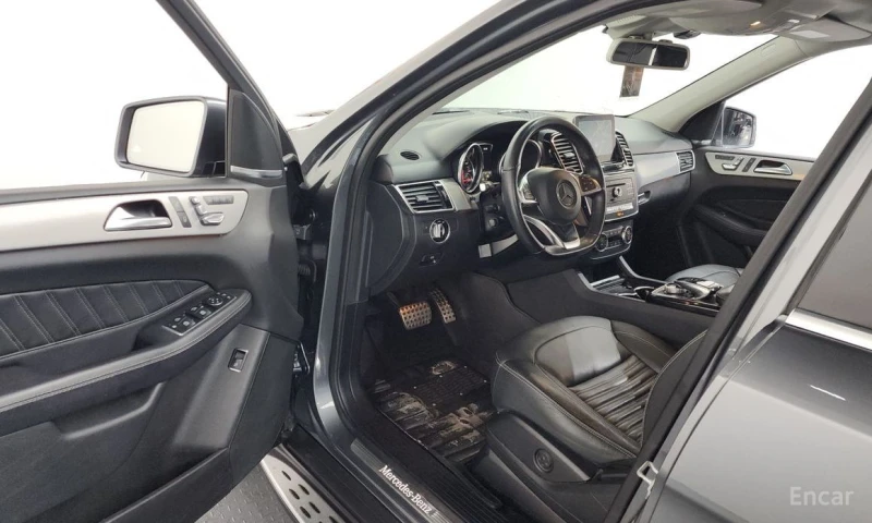Mercedes-Benz GLE 350, снимка 10 - Автомобили и джипове - 53020128