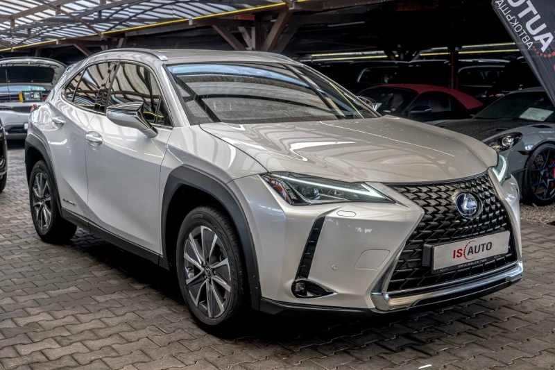 Lexus UX 300e Distronik/Lane Assist/Обдухване/Камера/Подгрев, снимка 2 - Автомобили и джипове - 53065559