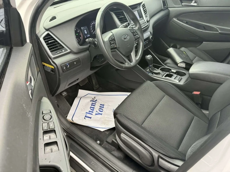Hyundai Tucson * AWD* 2.0L * Premium* Camera, снимка 13 - Автомобили и джипове - 53355630