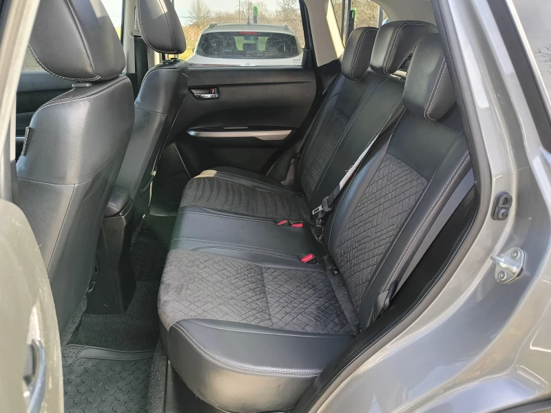 Suzuki Vitara 1.4iHybrid Автоматик, снимка 11 - Автомобили и джипове - 53477301