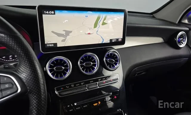 Mercedes-Benz GLC 220 D | COUPE | 360 CAMERA | ПАНОРАМА | ASSISTANT PKG , снимка 8 - Автомобили и джипове - 55605885