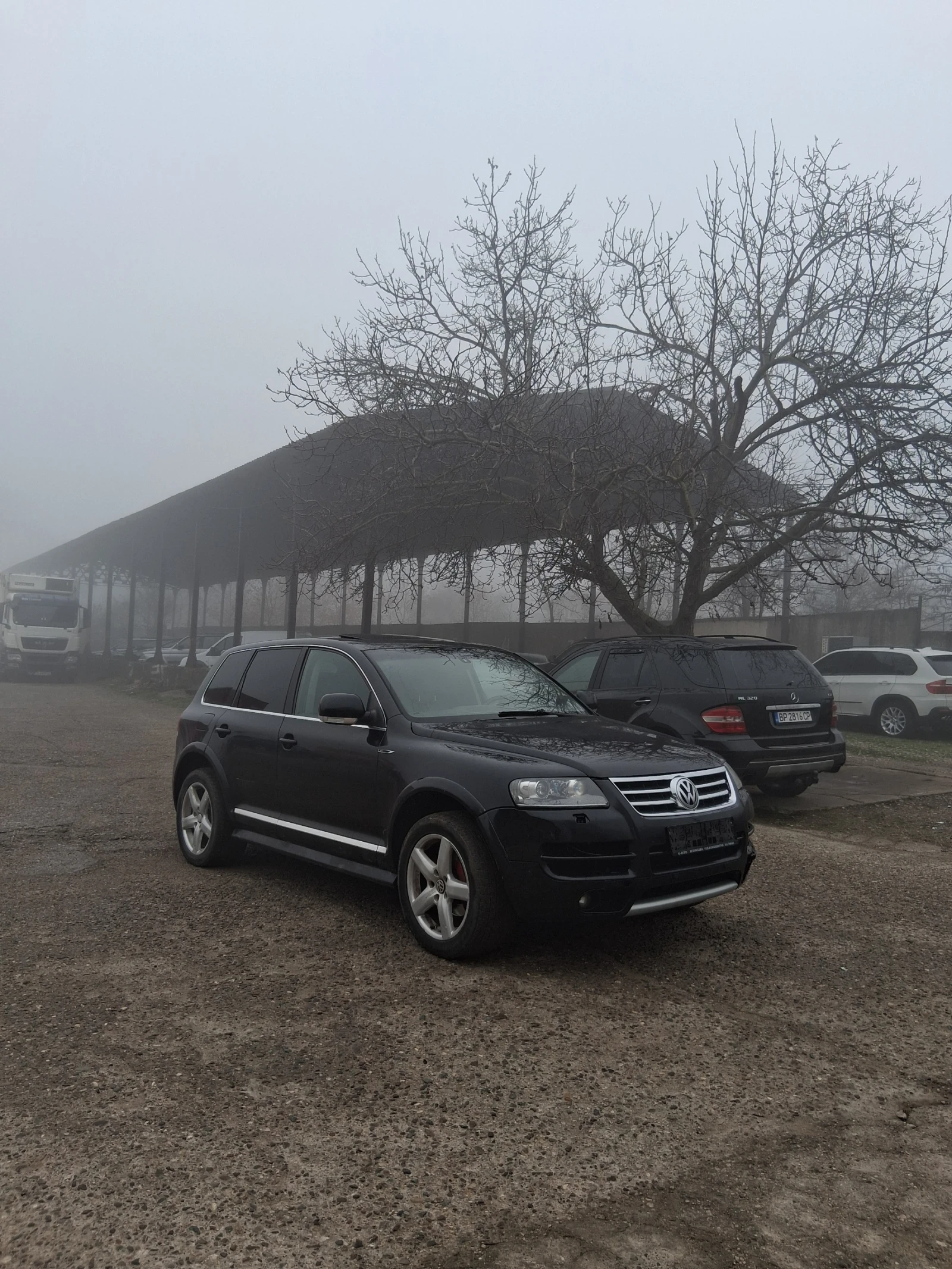 VW Touareg 3.0 TDI 220+ + R-LINE, снимка 1