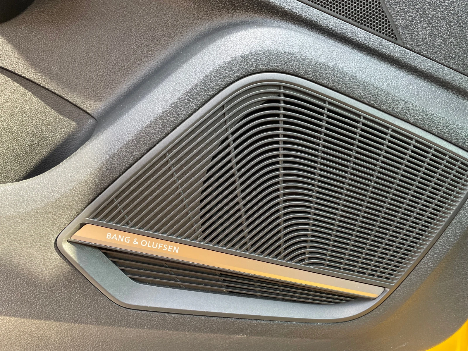 Audi Q2 2.0TDI/Quattro/190./ S line+ + + /Digital/HUD/Fu | Mobile.bg   15