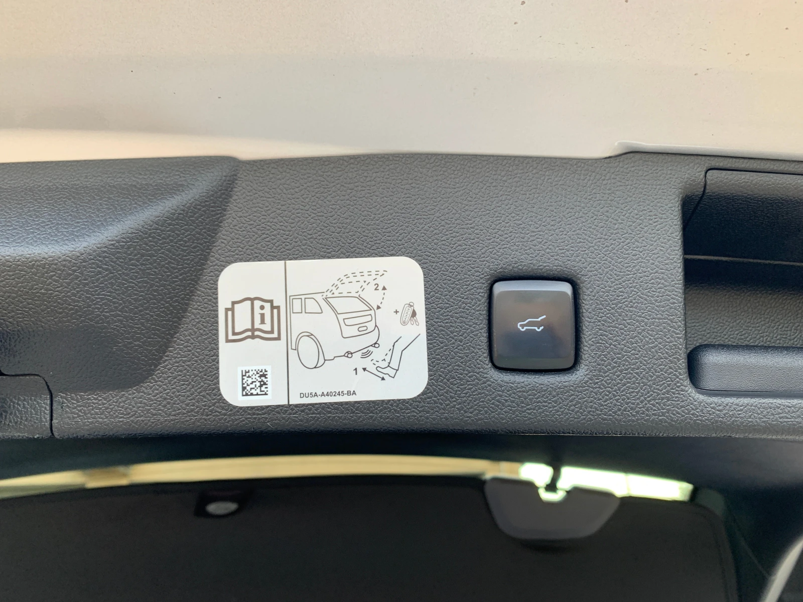 Ford Kuga 2.5 PHEV-ST line-X B&O | Mobile.bg — изображение 14