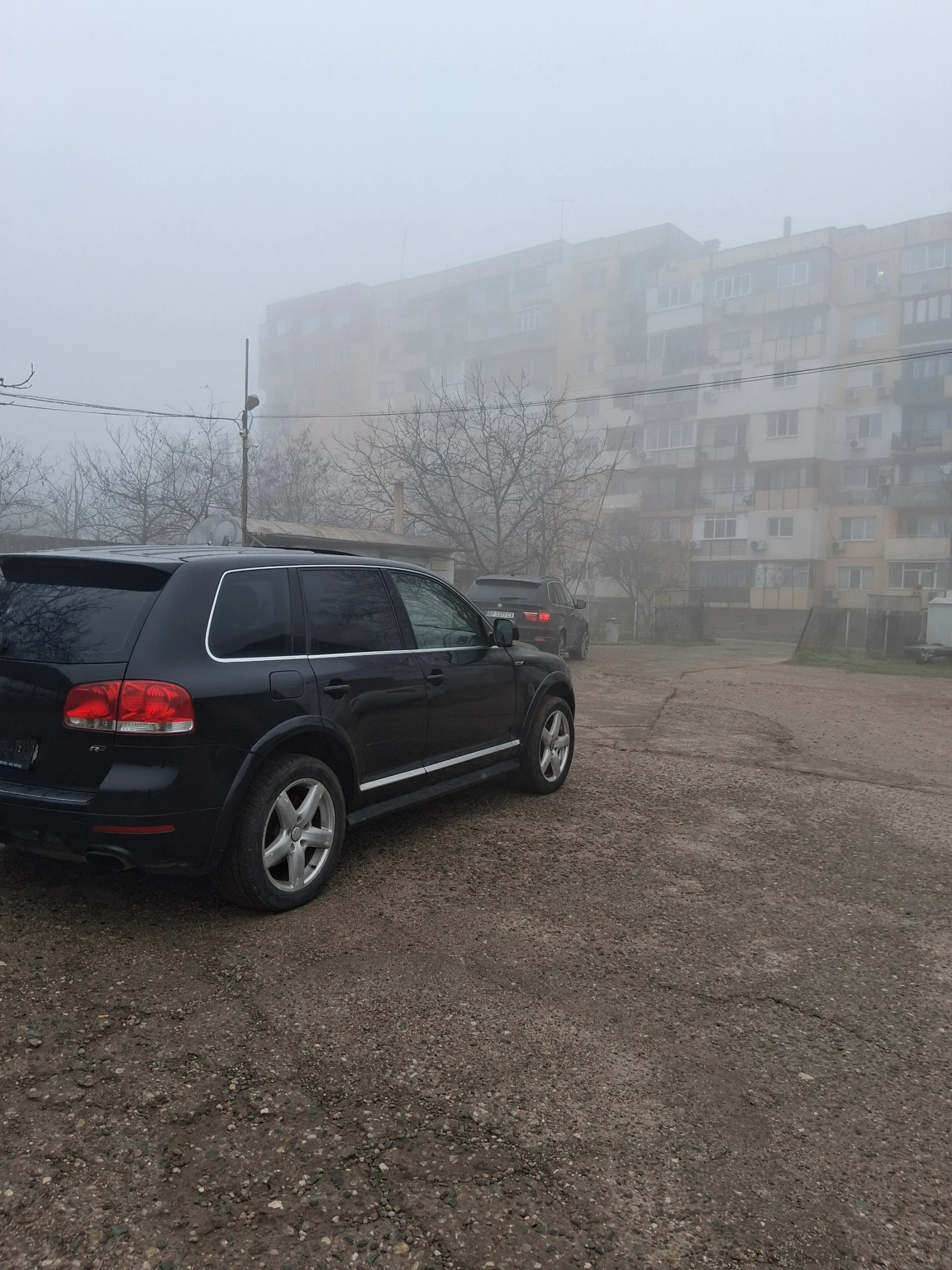 VW Touareg 3.0 TDI 220+ + R-LINE - изображение 3