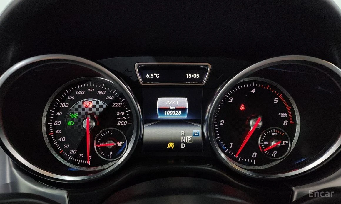 Mercedes-Benz GLE 350  - изображение 8