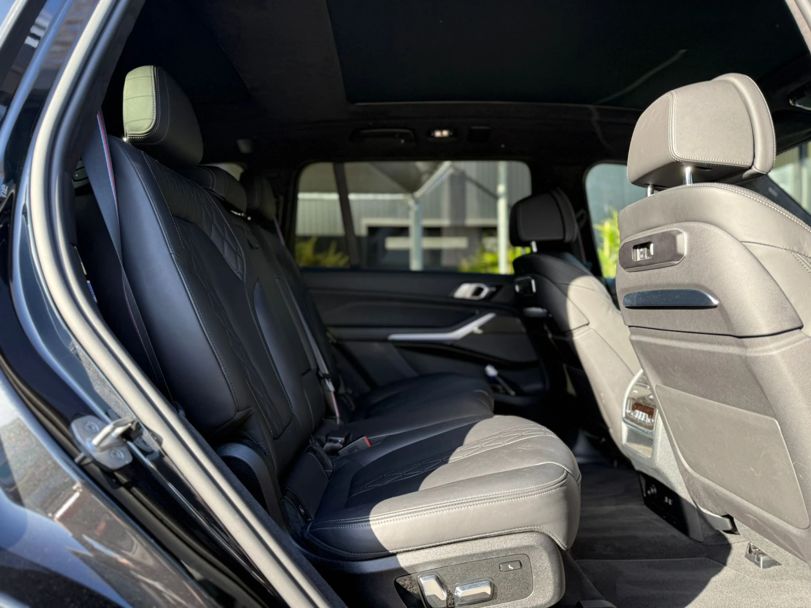 BMW X7 40D/XDRIVE, снимка 11 - Автомобили и джипове - 53797441