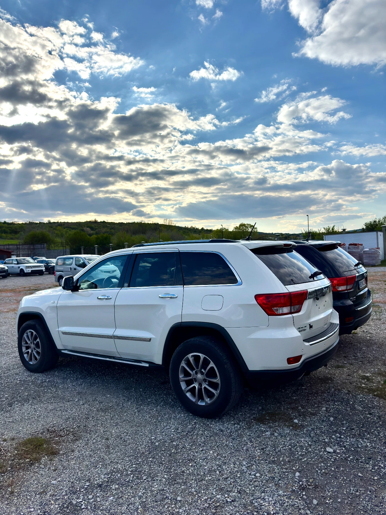 Jeep Grand cherokee 3.0CRDi Limited, снимка 4 - Автомобили и джипове - 54888046